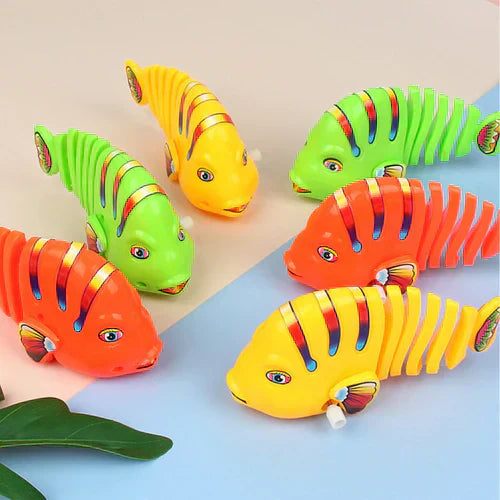 Colourful Movable Fish Toy, Gear Wind Up Fish Toy for Girls & Boys, Crawling Toys for Birthday Gift, Wind-up Fish Toy Swim Pool Bath Toys for Toddler Sea Animal Bath Toy
