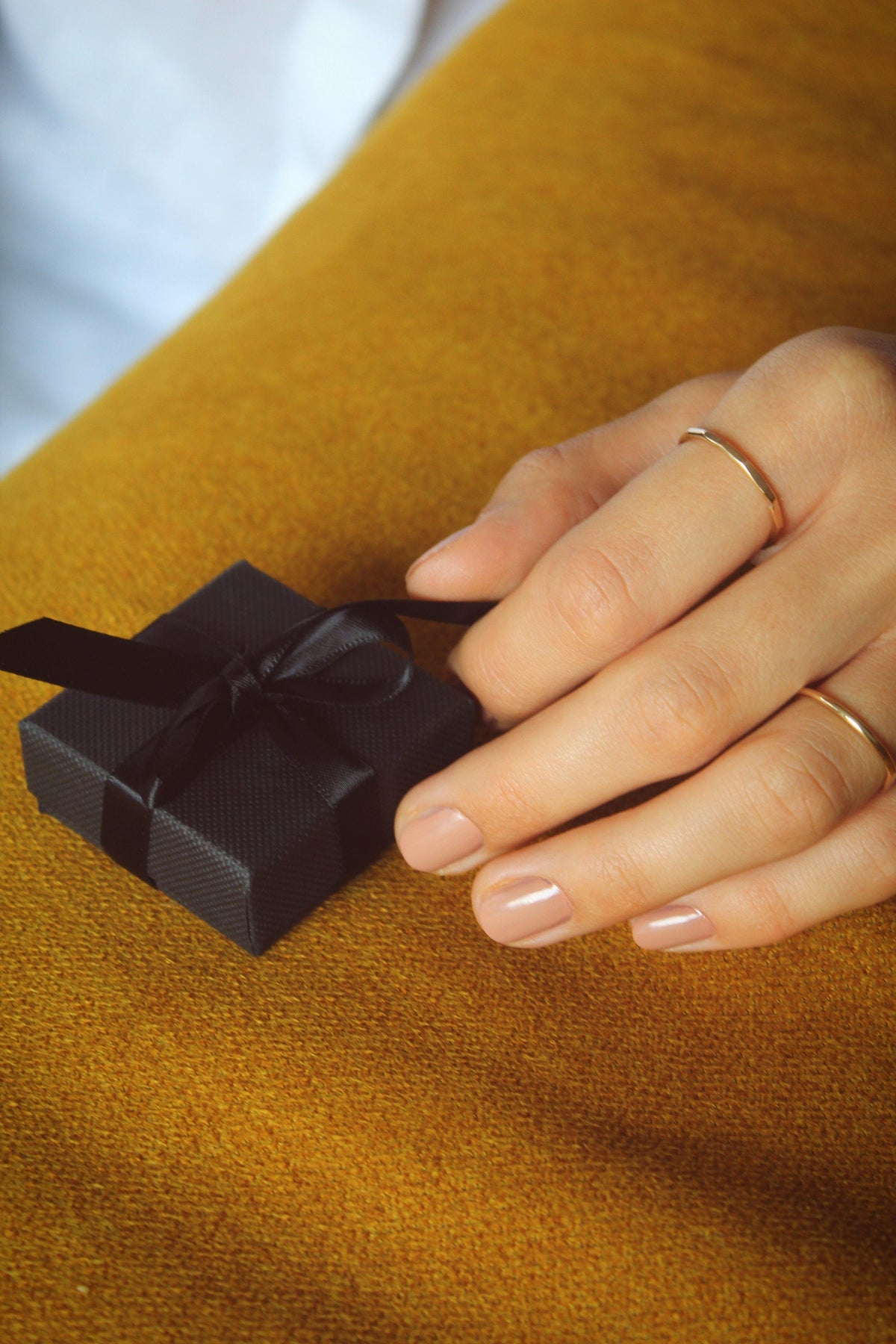Gold Stacking Ring – Thin Dainty Hammered Band in 14K Gold
