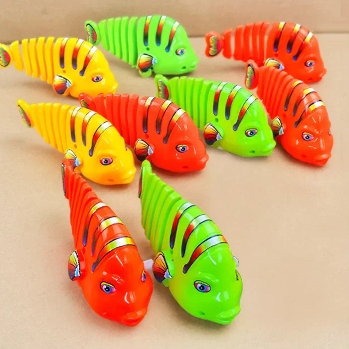 Colourful Movable Fish Toy, Gear Wind Up Fish Toy for Girls & Boys, Crawling Toys for Birthday Gift, Wind-up Fish Toy Swim Pool Bath Toys for Toddler Sea Animal Bath Toy