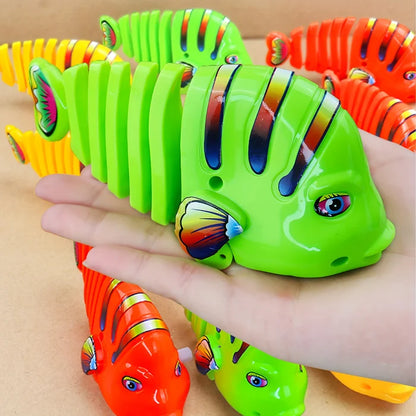 Colourful Movable Fish Toy, Gear Wind Up Fish Toy for Girls & Boys, Crawling Toys for Birthday Gift, Wind-up Fish Toy Swim Pool Bath Toys for Toddler Sea Animal Bath Toy